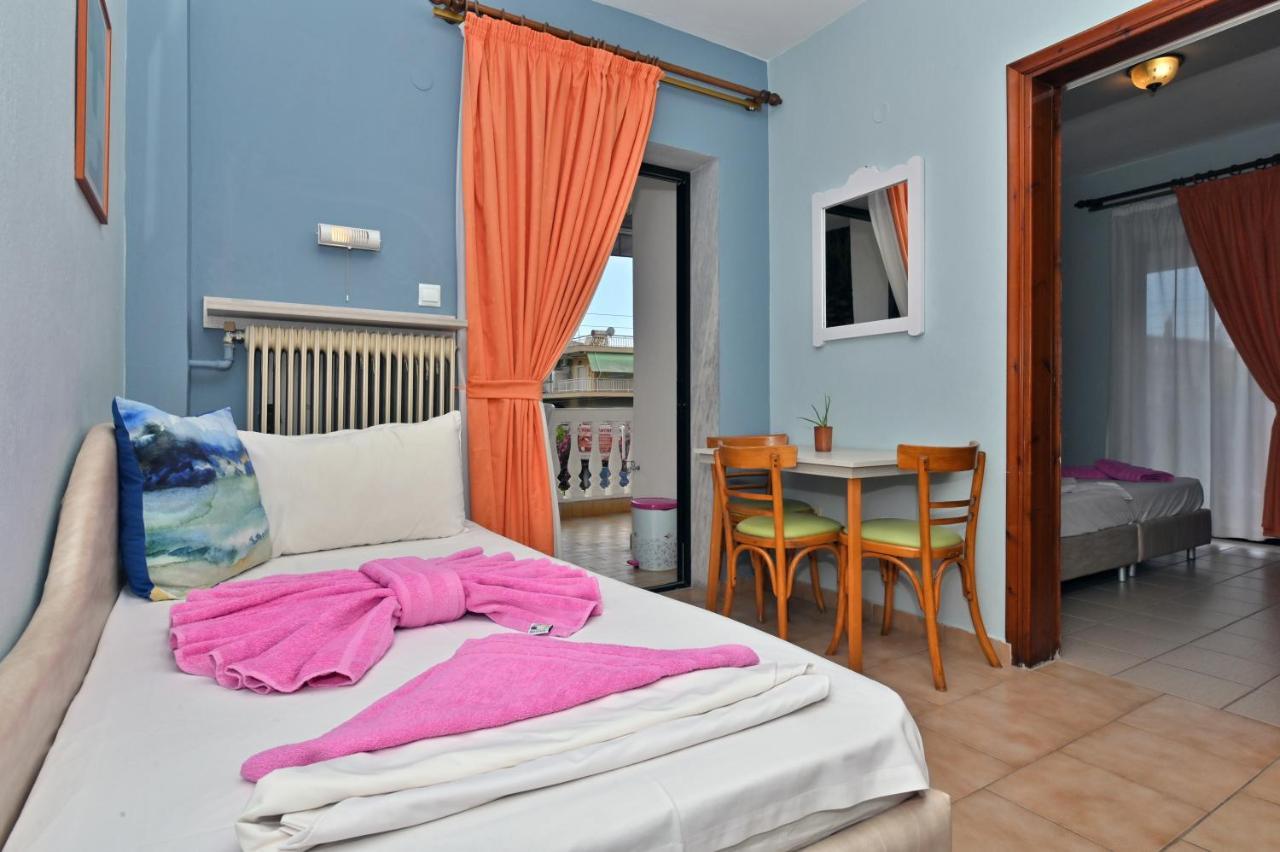Dionisos Palms Apartments Paralia Dionysiou Exterior photo